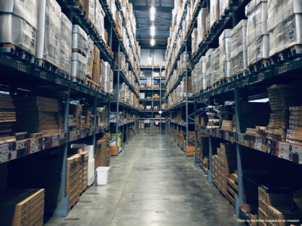 Photo by Ruchindra Gunasekara on Unsplash Pelatihan Auditing Warehouse Performance